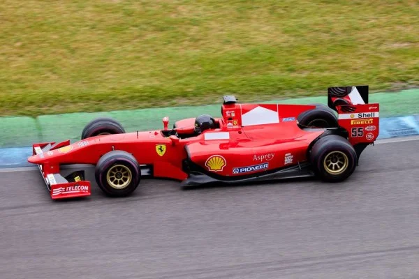 F1美国奥斯汀站前瞻 维斯塔潘与诺里斯积分差距和冠军悬念解析